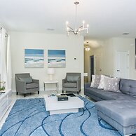 Fancy Family Home at Championsgate Chg101