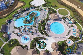 Fancy Family Home at Championsgate Chg101