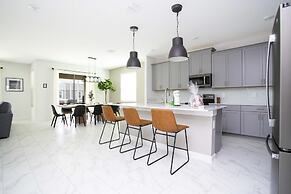 Amazing Resort Private Pool Chg102