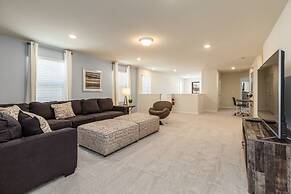 Bright Elegant Home at Solterra Resort Sol103