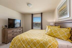 Bright Elegant Home at Solterra Resort Sol103