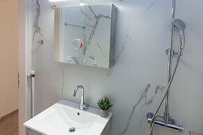 Palaio Faliro Gem 1 Bd Apt with Balcony