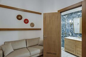 Silk Road Museum Hotel