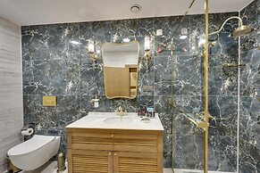 Silk Road Museum Hotel