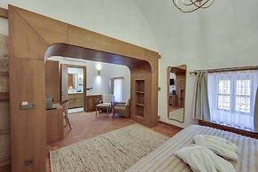 Silk Road Museum Hotel