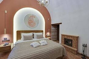 Silk Road Museum Hotel