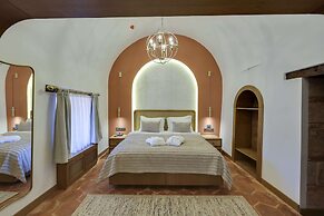 Silk Road Museum Hotel