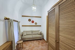 Silk Road Museum Hotel