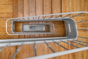 Brand new luxury apartment riverside