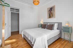 Brand new luxury apartment riverside