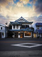 Wanderlust Inn
