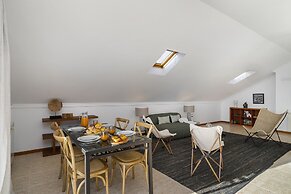 Sunset Views and Sea Breezes