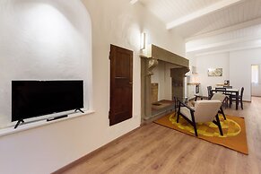 Uffizi 3 bedrooms by Mmega