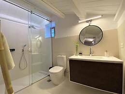 The Olivestone Village - Yoga Retreat Paradise