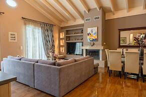 Villa Jewel Private Pool in Corfu Island