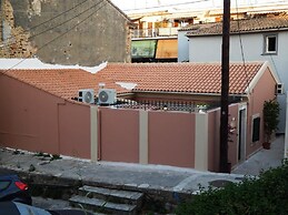 Sole Apartments - Near Corfu Port