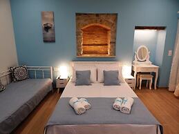 Sole Apartments - Near Corfu Port