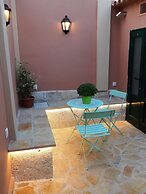 Sole Apartments - Near Corfu Port