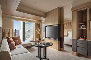 Four Seasons Hotel Osaka