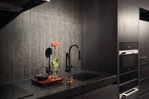 Four Seasons Hotel Osaka