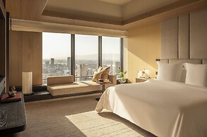 Four Seasons Hotel Osaka
