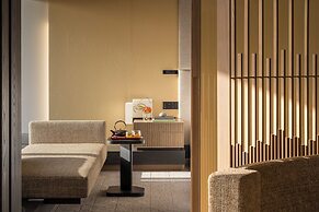 Four Seasons Hotel Osaka