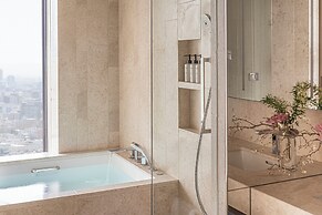 Four Seasons Hotel Osaka