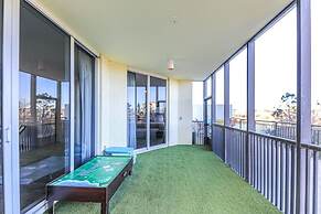 Foxy Palmer Lost Key 205