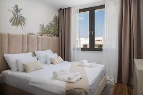 The Palms Resort