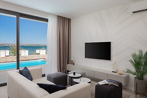 The Palms Resort