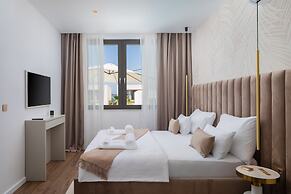 The Palms Resort