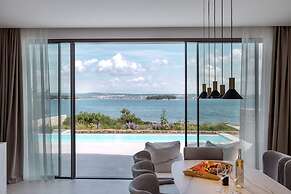 The Palms Resort