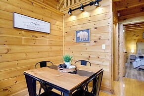 Pigeon Forge Vacation Rental w/ Private Hot Tub!