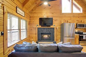 Pigeon Forge Vacation Rental w/ Private Hot Tub!