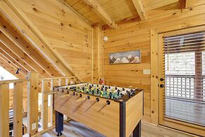 Pigeon Forge Vacation Rental w/ Private Hot Tub!