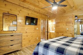 Pigeon Forge Vacation Rental w/ Private Hot Tub!