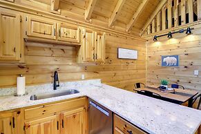 Pigeon Forge Vacation Rental w/ Private Hot Tub!