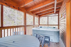 Pigeon Forge Vacation Rental w/ Private Hot Tub!