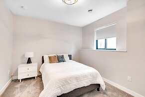 Cozy Waukesha Vacation Rental Near Nature Center!