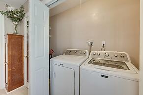 Dog-friendly Springfield Home < 1 Mi to Msu!