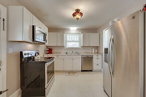 Dog-friendly Springfield Home < 1 Mi to Msu!