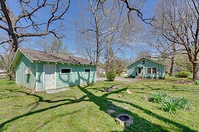 Dog-friendly Springfield Home < 1 Mi to Msu!