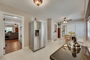 Dog-friendly Springfield Home < 1 Mi to Msu!