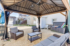 Milford Vacation Rental ~ 1 Block to Beach!