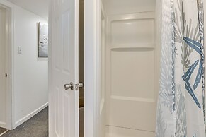 Milford Vacation Rental ~ 1 Block to Beach!