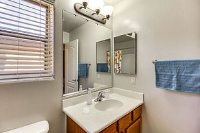 Charming Tucson House: Patio, Yard & Putting Green