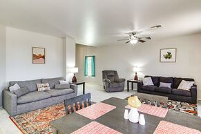 Charming Tucson House: Patio, Yard & Putting Green