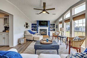 St Augustine Home w/ Dock & Lift on St Johns River