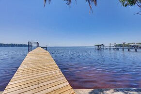 St Augustine Home w/ Dock & Lift on St Johns River