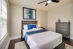 Modern Portsmouth Apartment: Walk to Norfolk Ferry